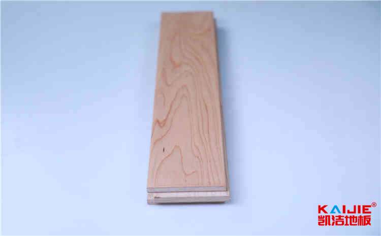 常見的籃球木地板報(bào)價