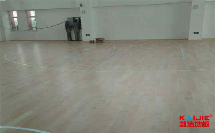 常見(jiàn)的舞臺(tái)木地板是多少錢