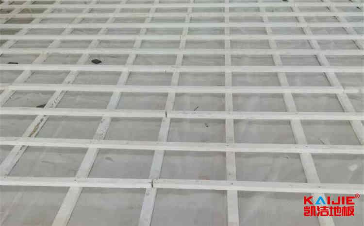 室內(nèi)風(fēng)雨操場(chǎng)木地板品牌