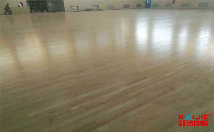 浙江柞木實(shí)木運(yùn)動(dòng)地板什么品牌好