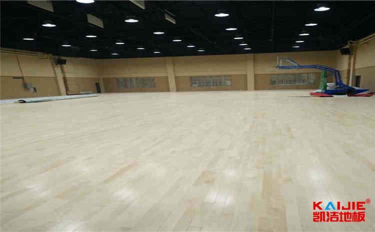 廣東室內(nèi)籃球場(chǎng)木地板廠家