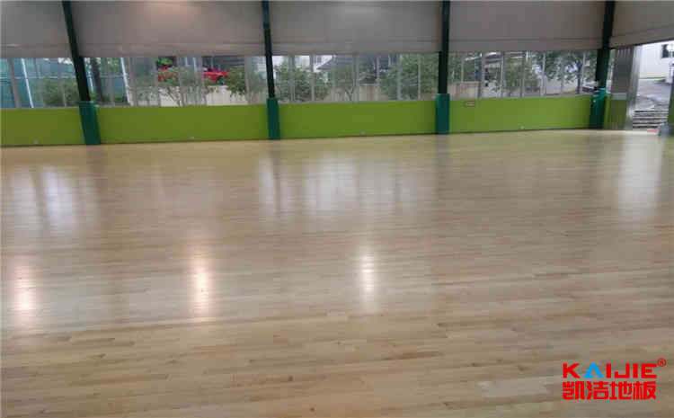 籃球木地板怎么選