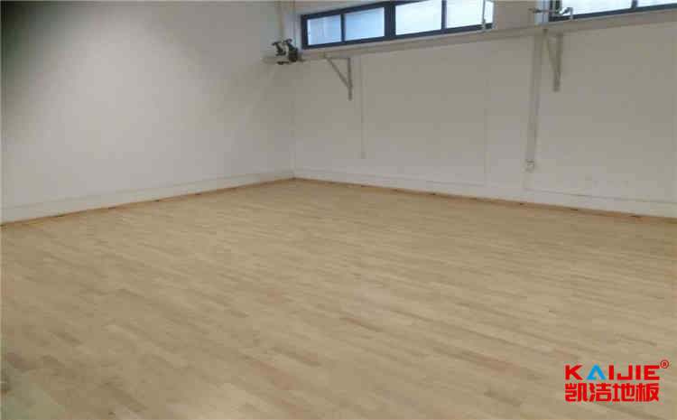 武漢楓樺木實木運動地板哪家公司好