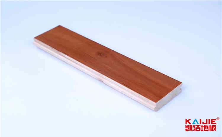 學校籃球館地板怎么保養