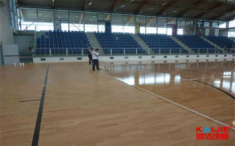 松木體育館木地板一平米價格