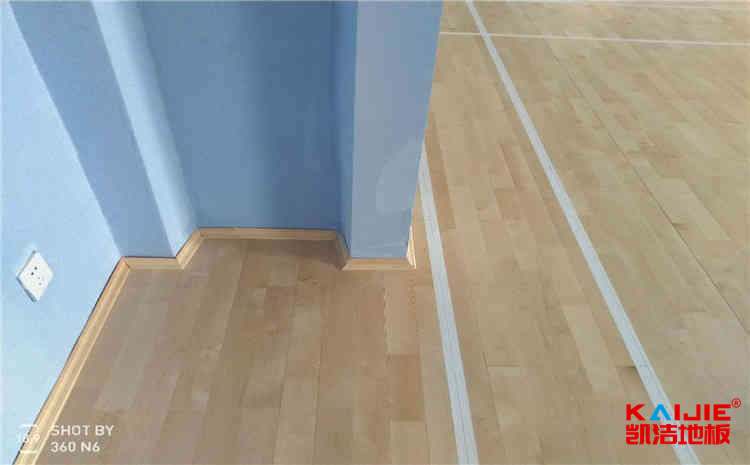 橡膠木木地板籃球館一平米價格