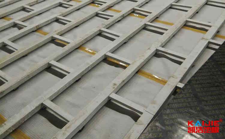 拼裝籃球實木運動地板厚度