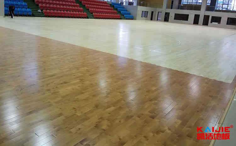 選擇楓木籃球地板有什么優勢？