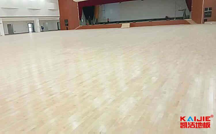 重慶企口實(shí)木運(yùn)動(dòng)地板品牌**