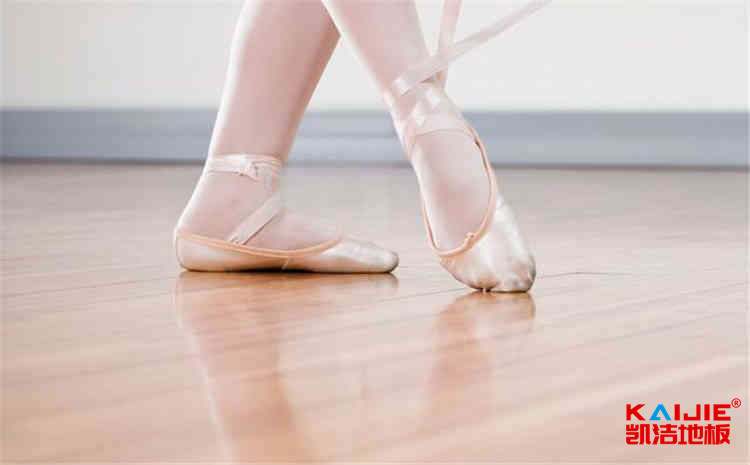 硬木企口運(yùn)動(dòng)木地板批發(fā)