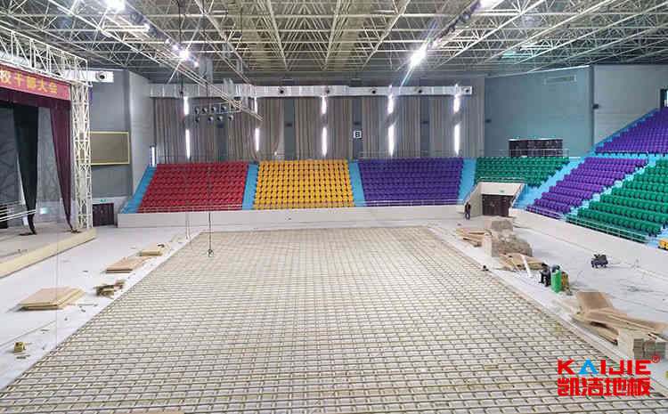 楓樺木與柞木運動地板各有什么特點？