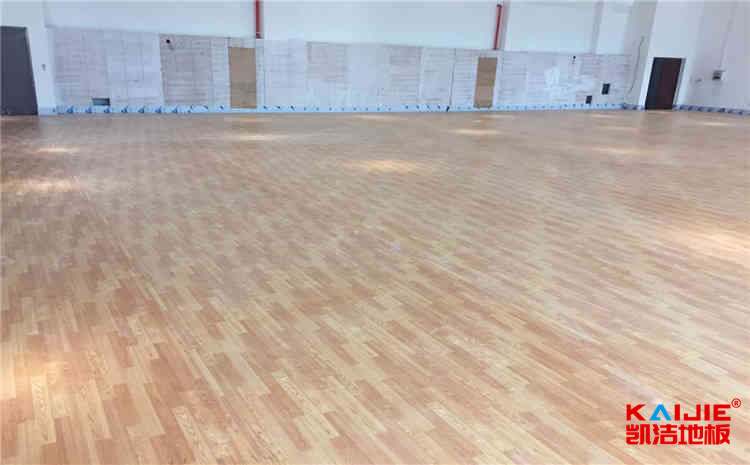 楓木地板好還是橡木地板好