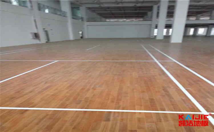 22厚籃球場木地板哪個品牌好？