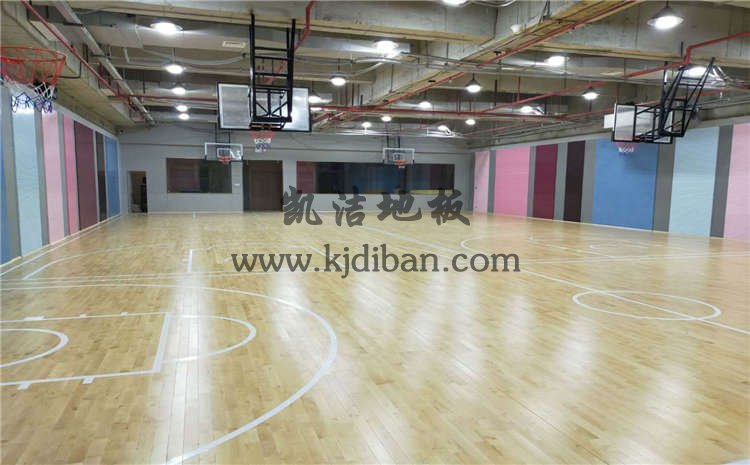 深圳南山文化館籃球俱樂部木地板案例
